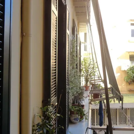 Mezzocannone House נאפולי