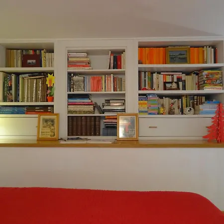 Apartment Mezzocannone House Naples